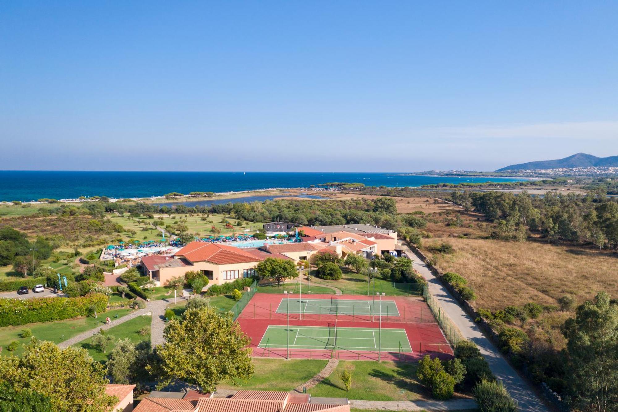 Hotel Futura Club Cala Fiorita Agrustos Exterior foto